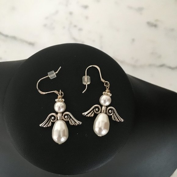 Vintage Silver & Pearl Pierced Angel Earrings BNIB - Picture 4 of 7